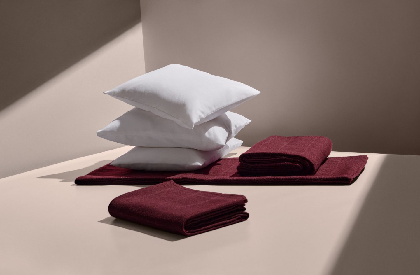 SWISS Economy Bedding