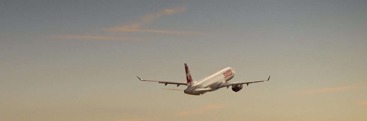 Airbus A220