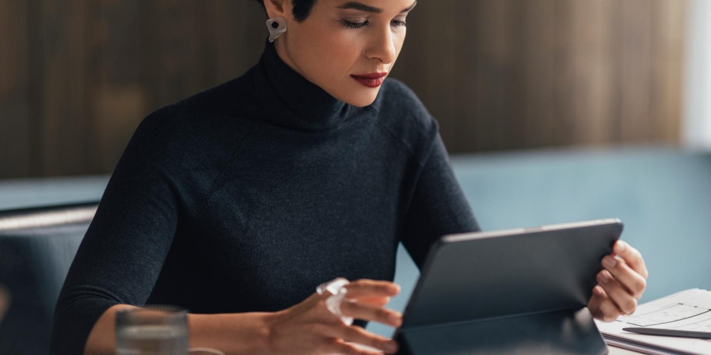 BusinessToGo und Navan Lösung für das Geschäftsreisemanagement.
