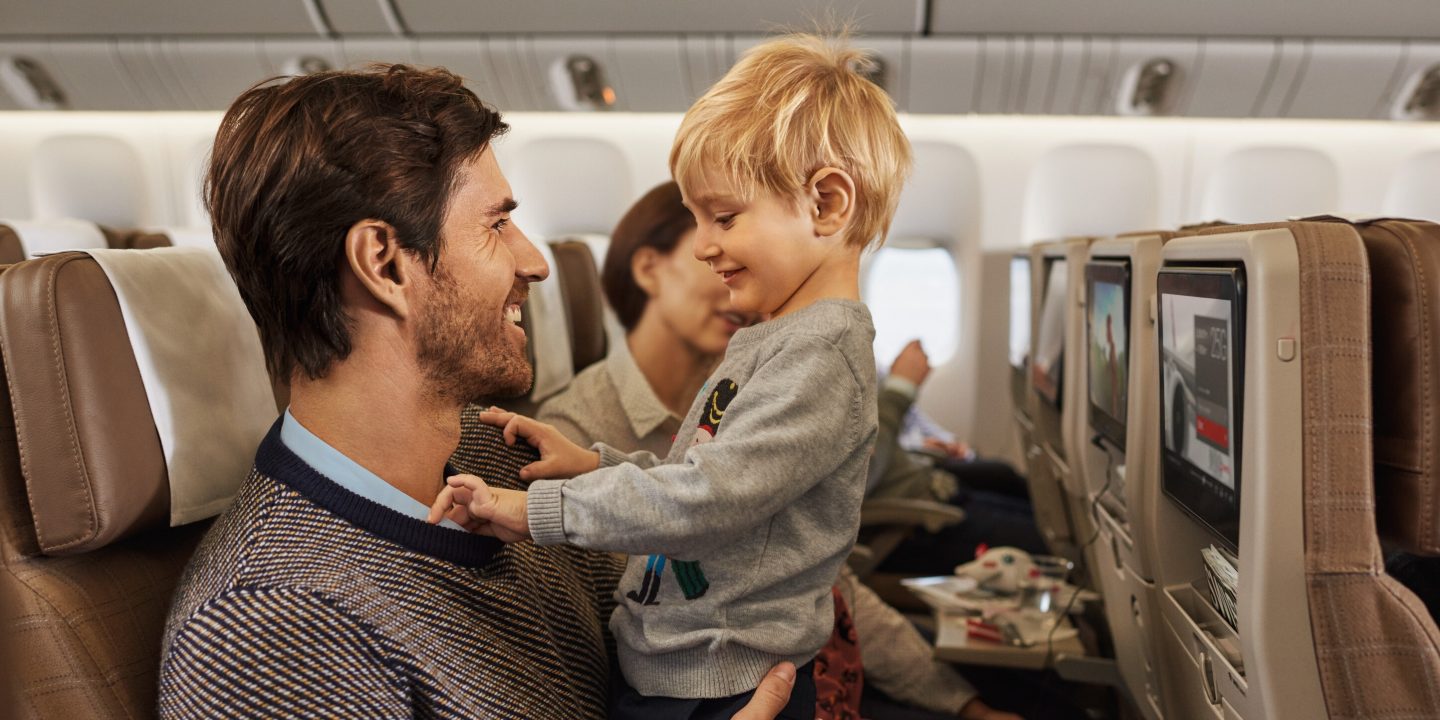 Boeing 777 economy class // Economy Klasse // classe &eacute;conomique