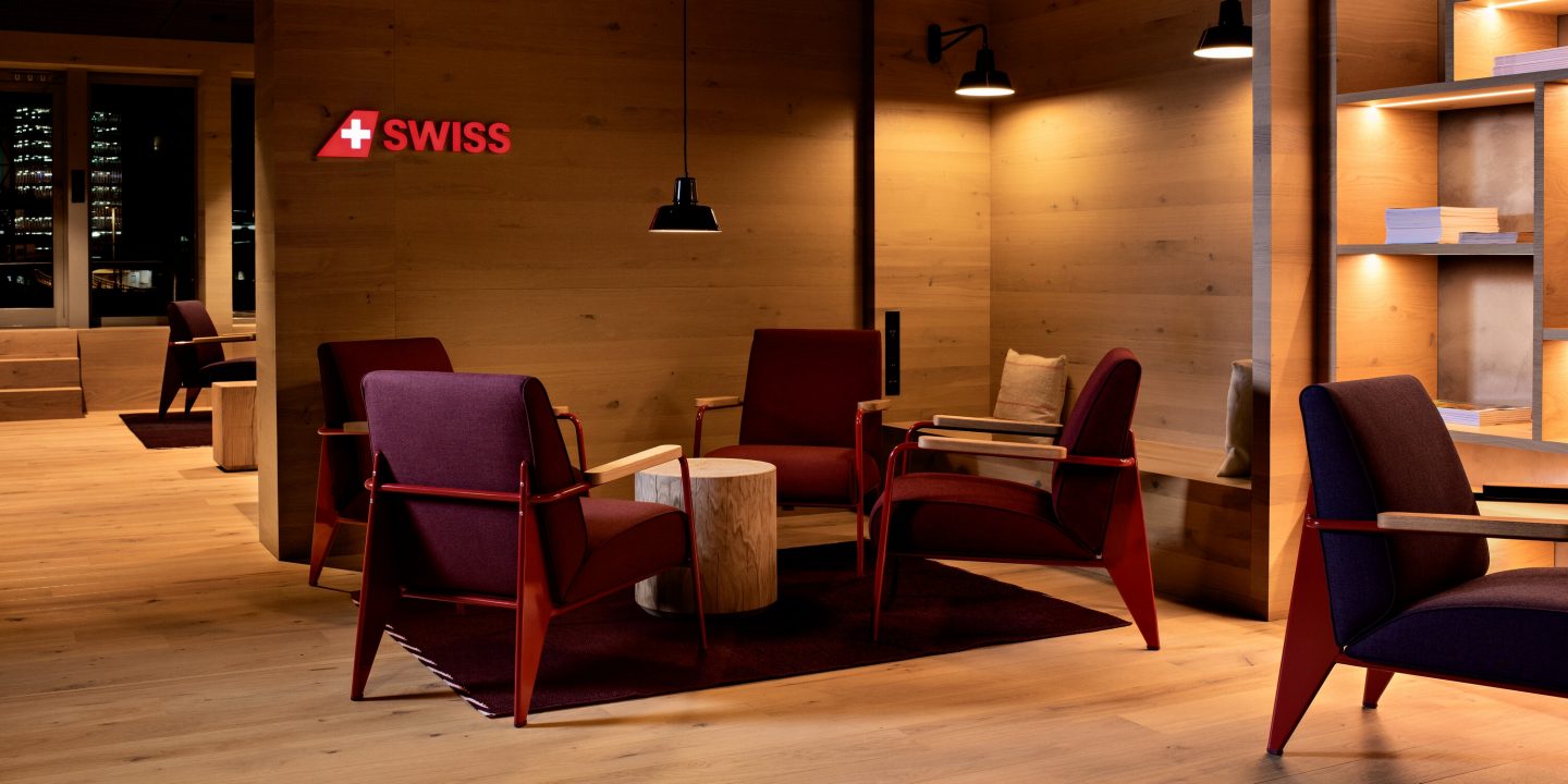 Alpine Lounge A