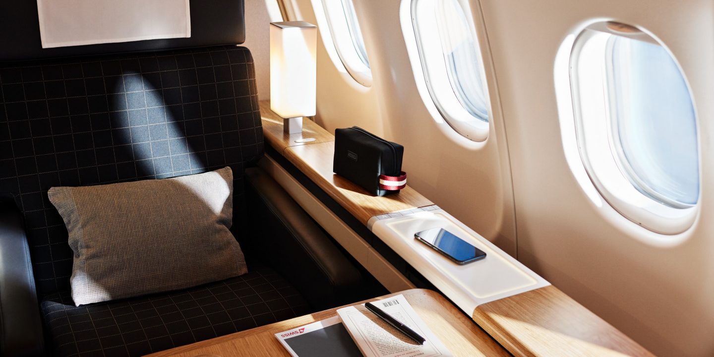 LX, Airbus A340, first class // erste Klasse // premi&egrave;re classe,