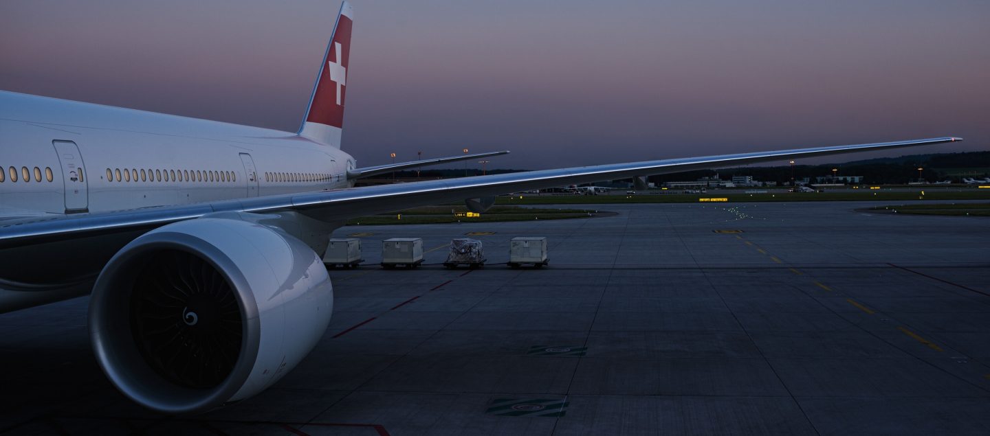 Boeing 777 on ground // Boeing 777 am Boden // Boeing 777 au sol