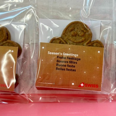 The speculoos will be distributed on board SWISS flights on 6 December. 