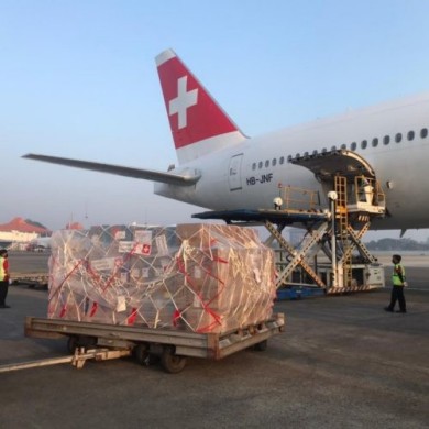 Flug 1: Delhi